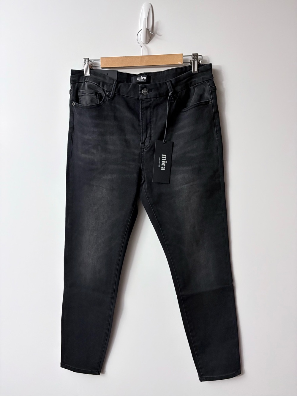 NWT Mica Black Wash Mid Rise Skinny Jeans